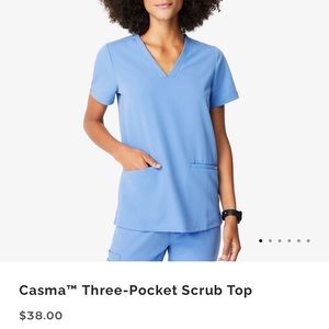 FIGS Casma 3 pocket scrub top in Ceil Blue